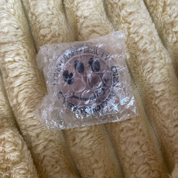 Makeup bundle - Picture 13 of 16